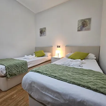 Apartamento R2r - 3 Cerca De La Playa - 127a *